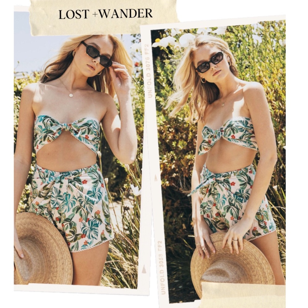 Lost + Wander Luau on the Beach Bandeau
